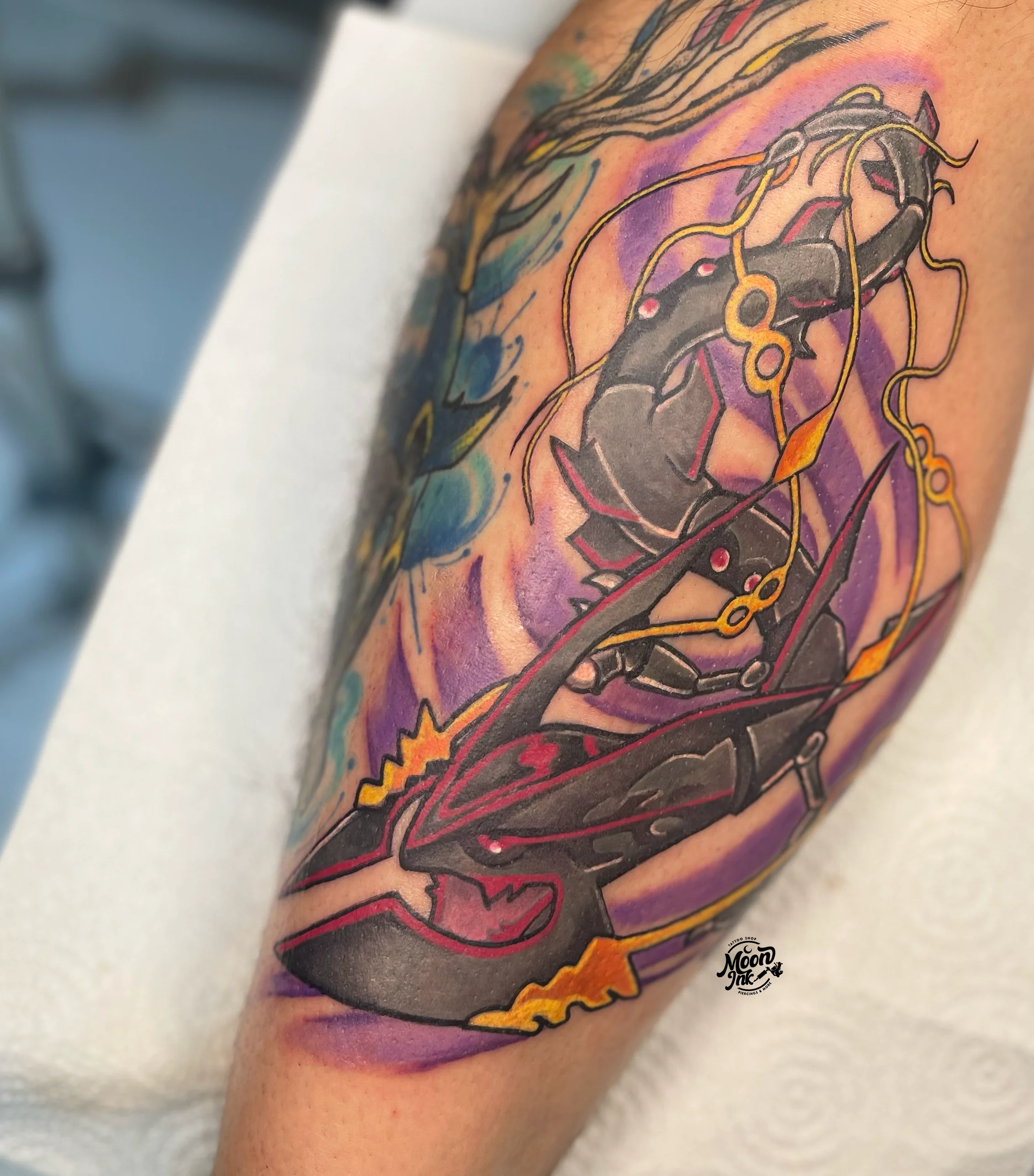 Tatuaje Rayquaza a color